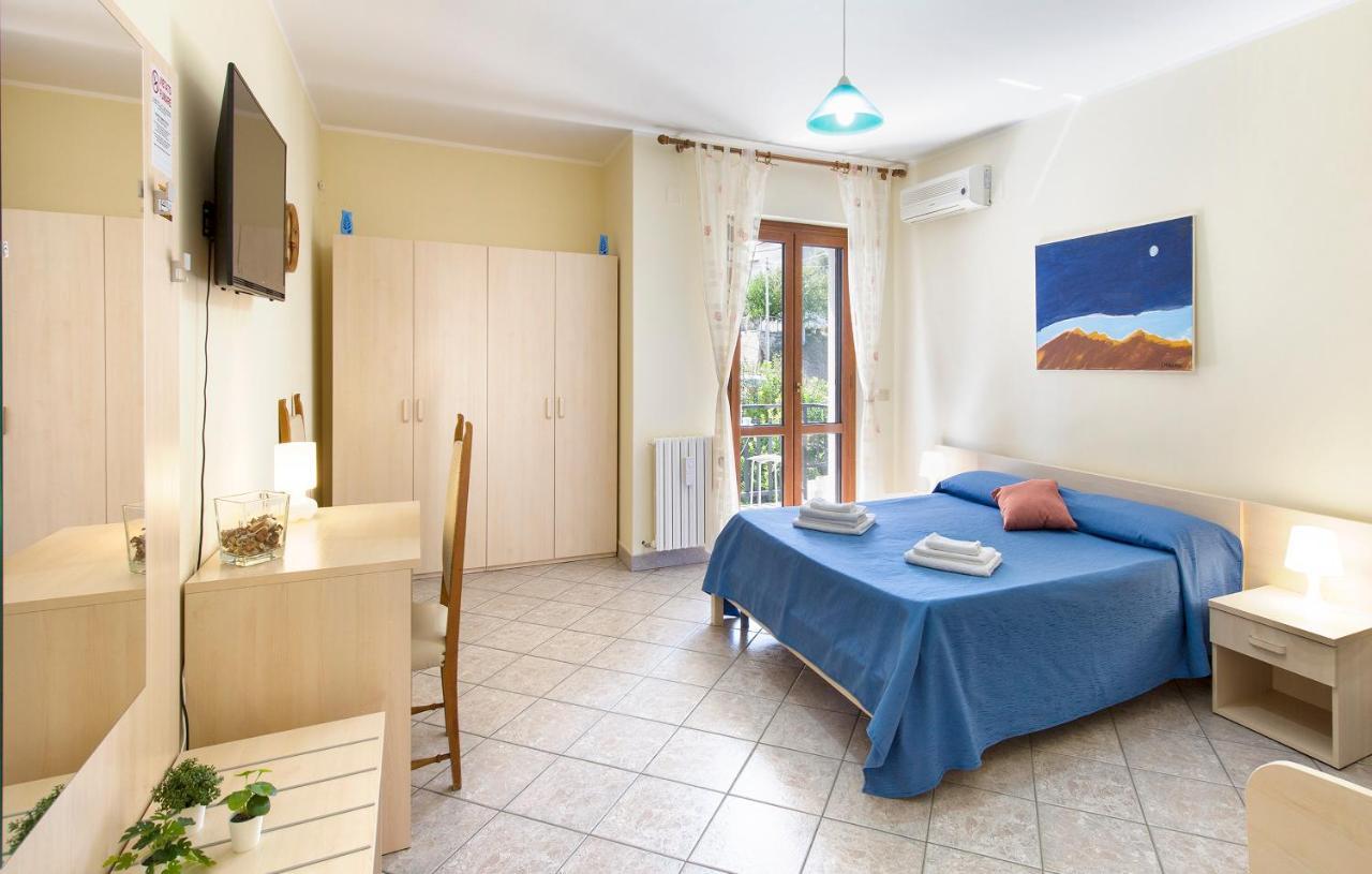 B&B Le Vedute Roges Eksteriør bilde